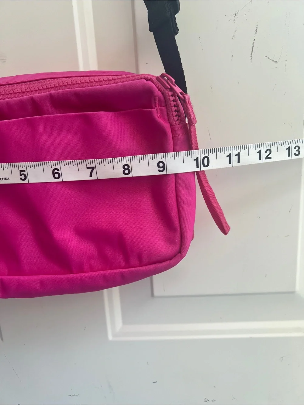 EVERLANE Pink Crossbody Shoulder Bag - Lightweight Everyday Bag